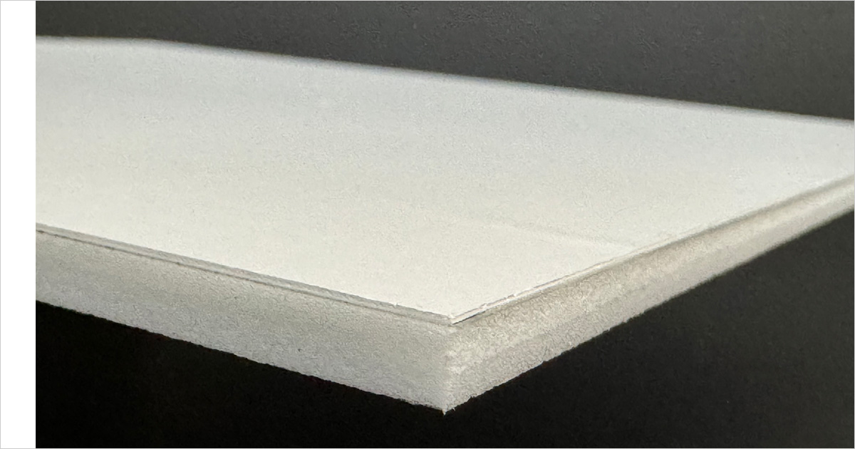 5G、電磁波防止基板 通信基地局向け低誘電材料「Smart Cellular Board®」を開発｜2024